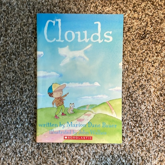 Scholastic Children’s Book Collection on Weather: Rain, Clouds, Wind, and Snow. - Picture 4 of 9